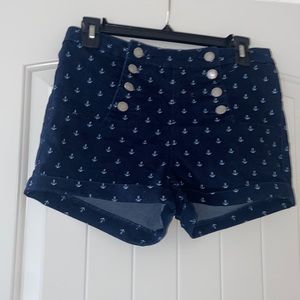 ALMOST FAMOUS Anchor Shorts